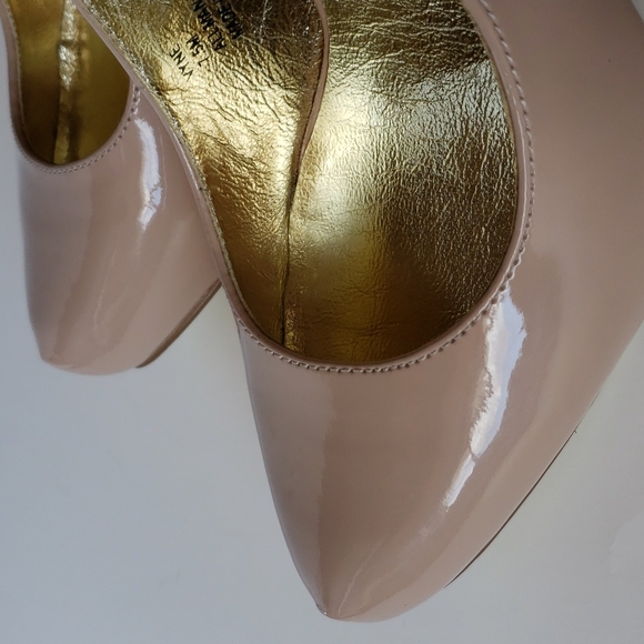 💥Steve Madden slingbacks in slick vinyl cream size 7.5 NWOT💥 - Picture 6 of 10